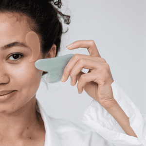 Curso de Massagem Facial com Gua Sha e Rolo de Cristal Online